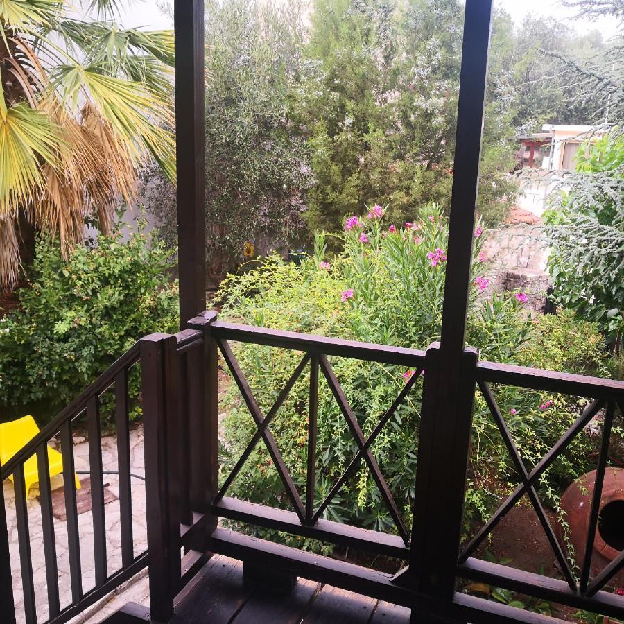 Liakoto Guest House Panayia Eksteriør bilde