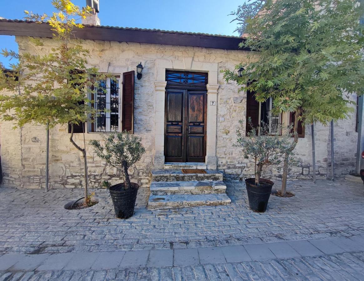 Liakoto Guest House Panayia Eksteriør bilde