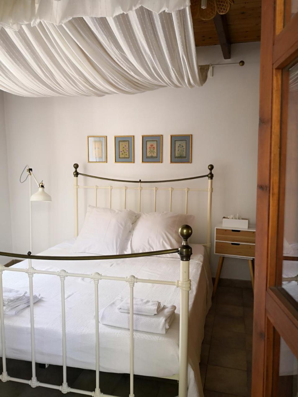 Liakoto Guest House Panayia Eksteriør bilde